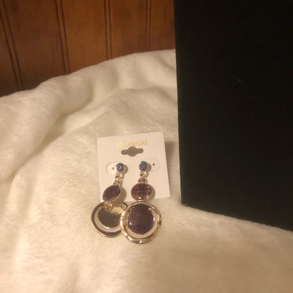 Be Dazzled Necklace and Earring Set-New with tags - Picture 3 of 3